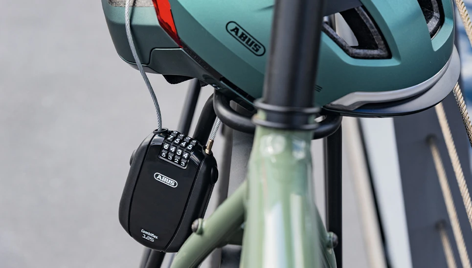 Špeciálne zámky a laná